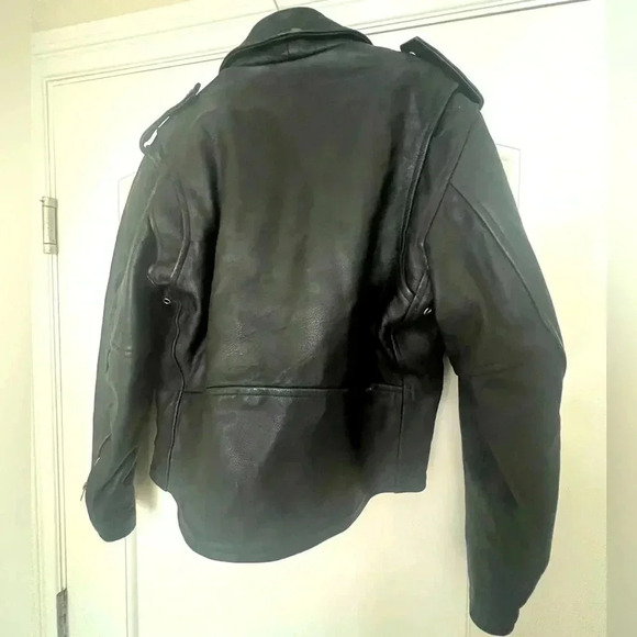 Vintage Black Leather Genuine Motorcycle Jacket- 🏍️ - Picture 3 of 12